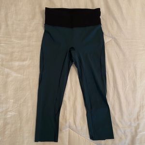 Lululemon Cropped Teal Leggings